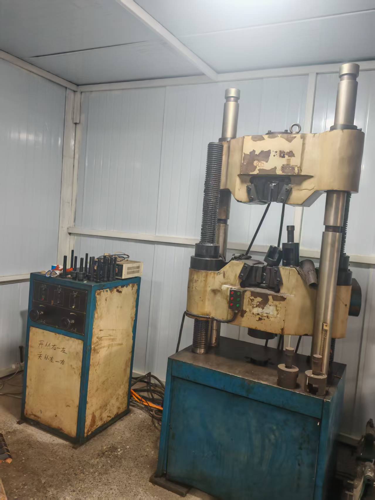 Mechanical testing equipment used in independent quality inspection process